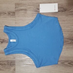 Lululemon Hold Tight Cropped Tank Top *Blue Nile Size 8 NWT
